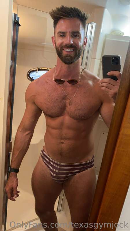 I need some help below deck 🛥