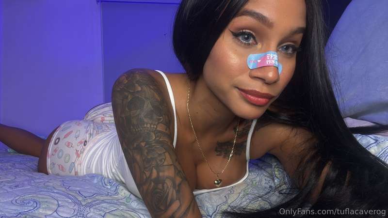 Brighten my day and send me pictures of your cock 😌📸
