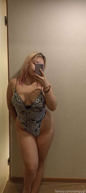 Vampygf - Fansly - 2024-06-03T17:17:25