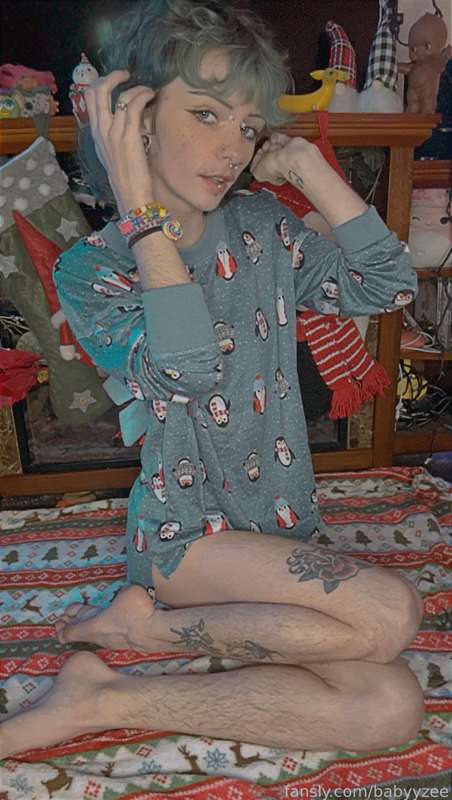 Babyyzee - Fansly - 15 Dec, 2023 5