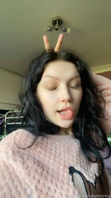 Sludgebunny - Fansly - 27 Feb, 2023 2