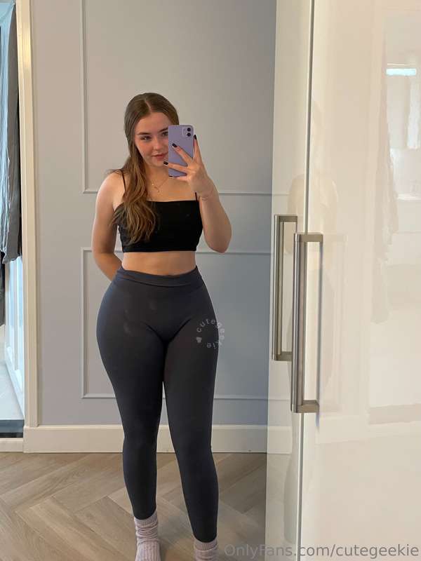 Got new leggings :)