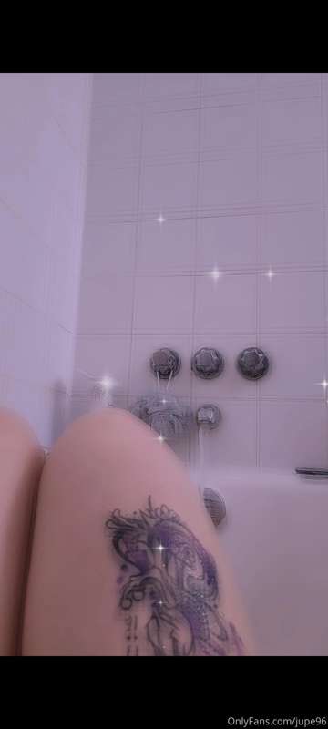 Hey (: 1