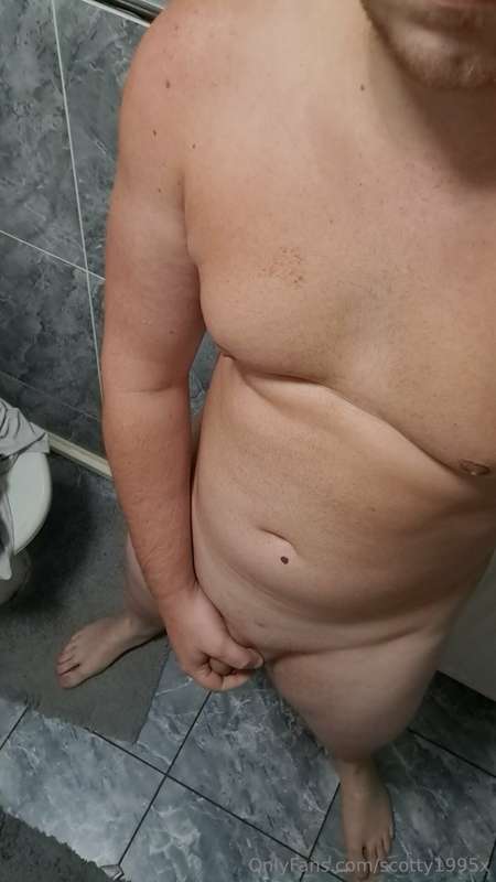 I cummed in the bath 🛁 🍆