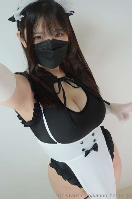 食い込みメイドさんスーパーえちえち版🫶🫶  恥ずかしいからあんまり見ないでね？？🫣🫣 1
