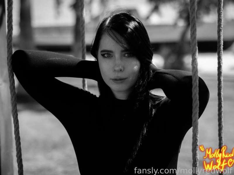 Mollyredwolf - Fansly - 09 Sep, 2022 4