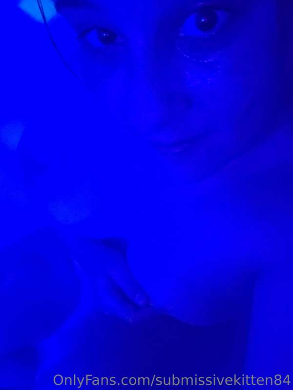 Just a little bath tease 🥺 3