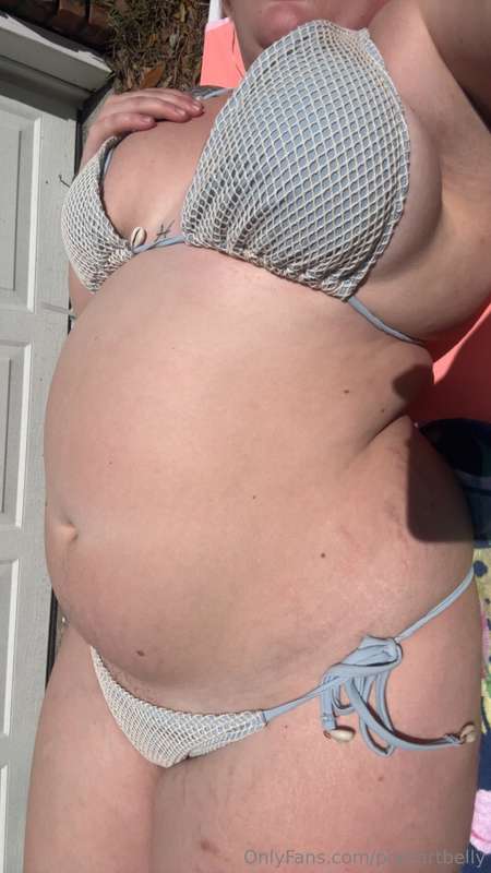 Mega photo dump cuz I was feeling my fat ass today in my bik.. 20