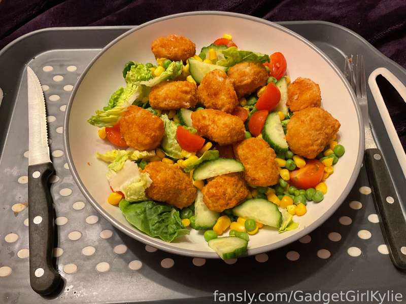 Gadgetgirlkylie - Fansly - 31 Dec, 2023 2