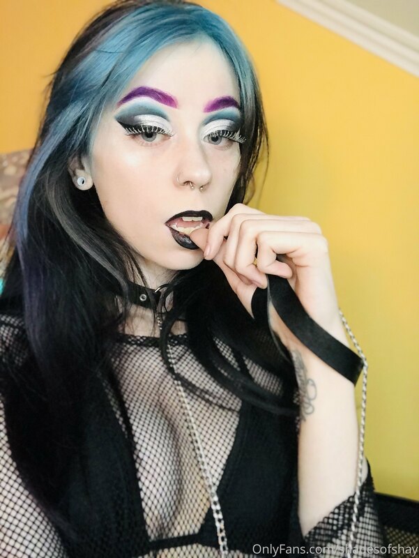 A whole lotta new subs last night ? hi babies. Welcome to my.. 2