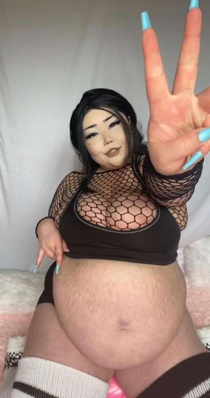 (old video of me at my biggest!) Cece tried to work out...an..