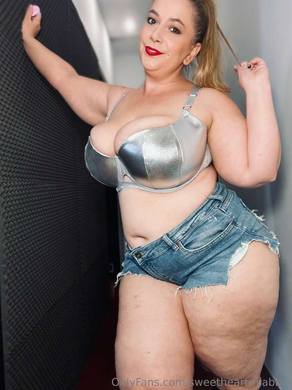 I kind of love this bra! 1