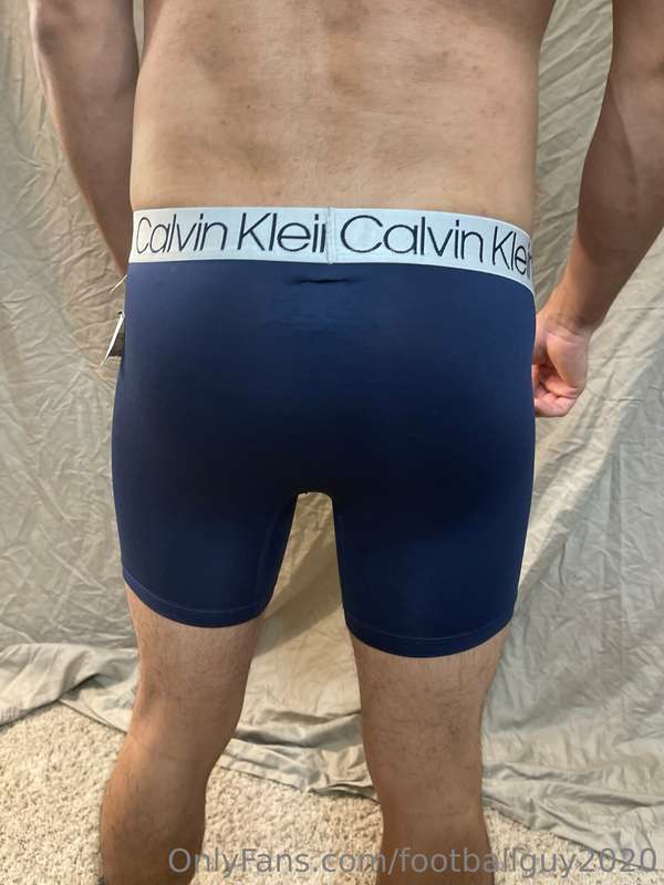 The Calvin Klein set of PVT Martinez - you'll want to see th.. 25