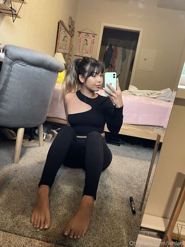 Spam 😜 new pedi - u gotta zoom 😆 9
