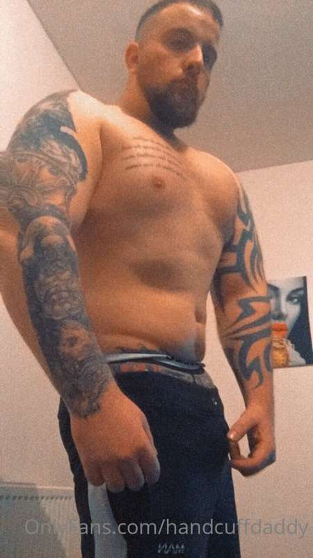 What’s your favourite picture 😈

Ps I’ve been working so kne.. 4