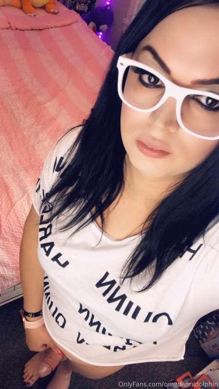 More nerdy girl cock 🖤🐔 2