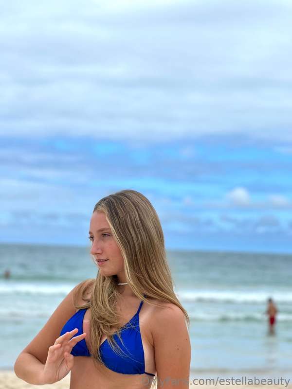 Sun-kissed cheeks and a heart full of dreams ☀💭