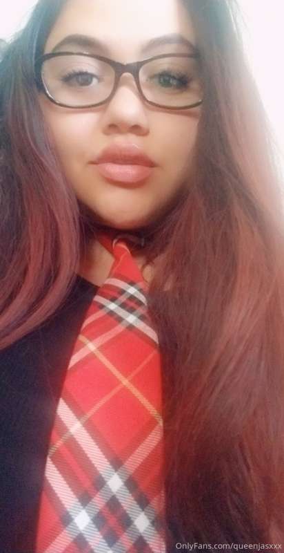 Imagine coming up from under my skirt and me looking at you ..