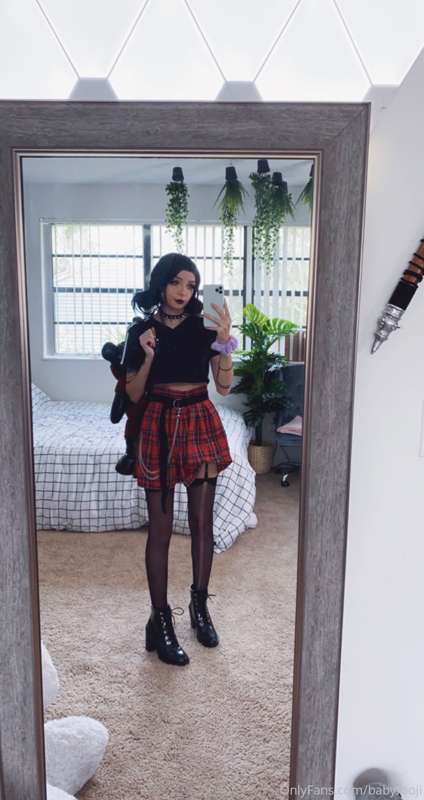 Goth girl set pt. 2 🖤⛓🕷🧸 I’m hoping to have the vid uploaded.. 18