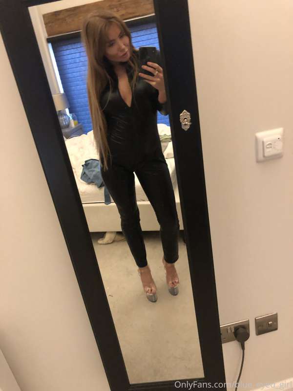 Today’s outfit 😘 8