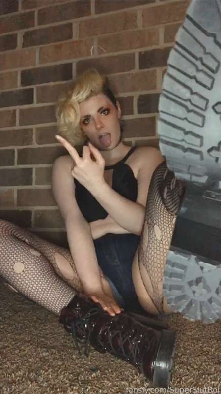 Superslutboi - Fansly - 30 Jan, 2022 9