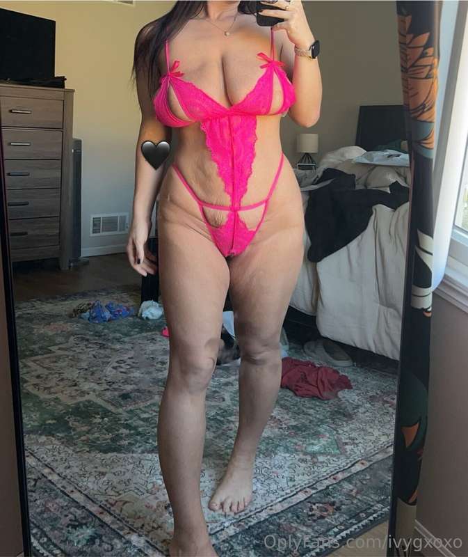 Here’s one of my new lingerie pieces. What do you think? 💕 1