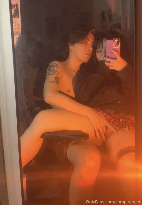 Vampireneee - Onlyfans - 09 Jul, 2021 2