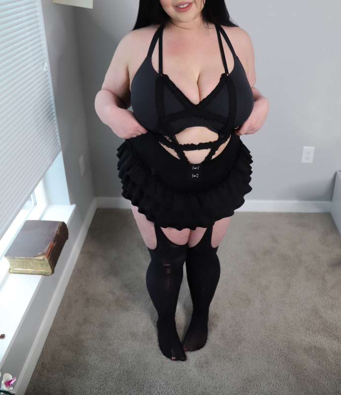 can i wear this for you tonight? :3

ps: you are the sincere..