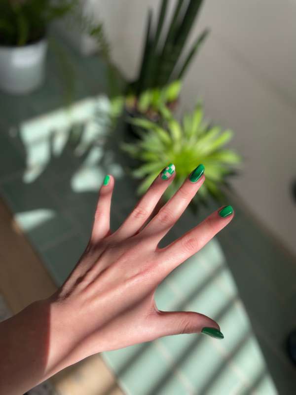 Like this post if you think my hands would look pretty wrapp..