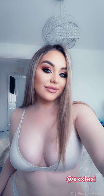 Lexiraex - Onlyfans - 16 Feb, 2021
