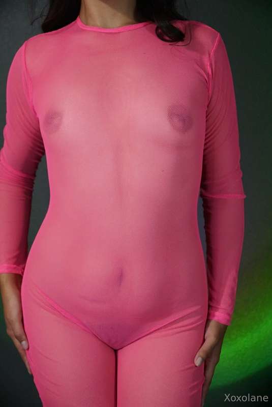 Do you like me in pink? 💗 8