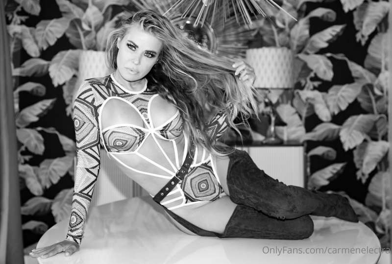 Even in black and white, I'm the only thing you see 🤍