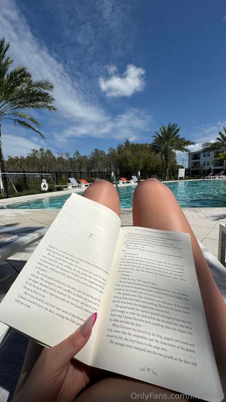 Not a day without a book — it’s my favorite ritual📖✨A few pa..