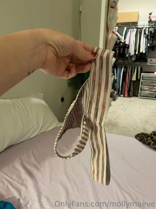 👙 **PANTIES & SOCKS 1/2 OFF WHEN YOU PURCHASE IN TOKENS ON M.. 19