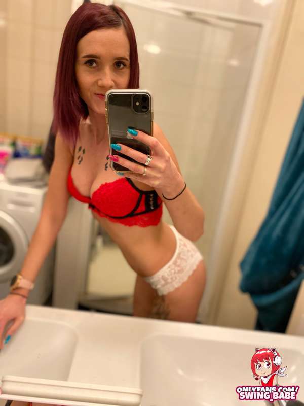 Selfie 😊On this week another hot videos ❤️🔥💕Wait for it 😘😘😘 1