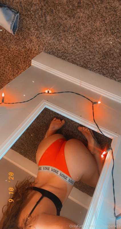 Vickispankzfree - Onlyfans - 11 Oct, 2020
