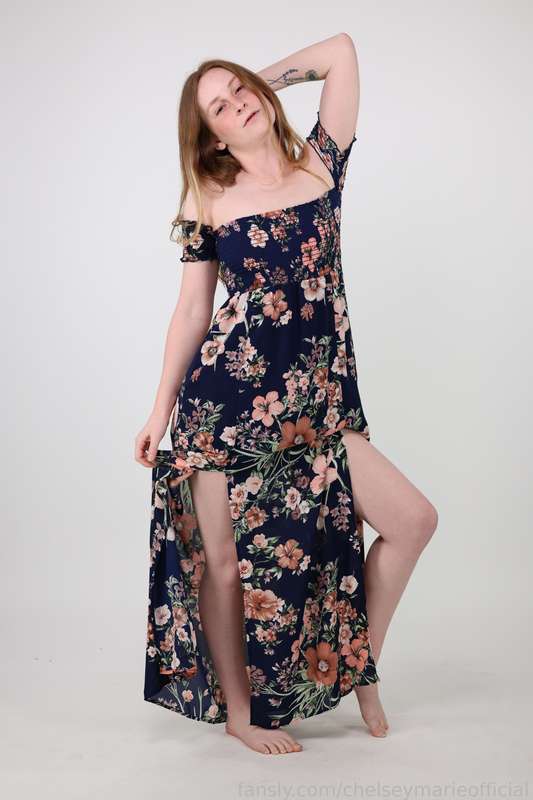 Chelseymarieofficial - Fansly - 06 May, 2025 13