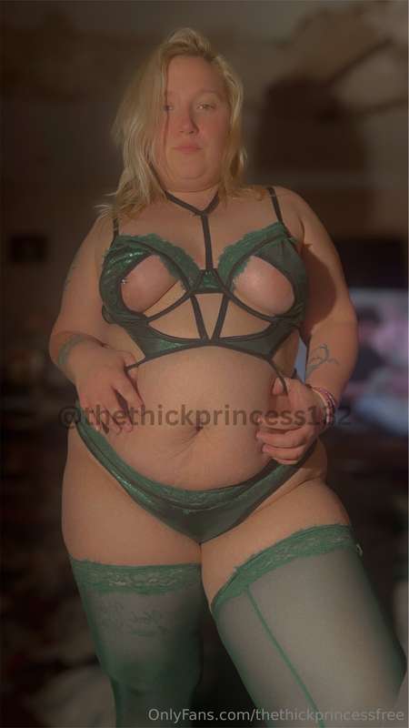 🍀Feeling lucky?🍀🌈 @thethickprincessfree🌈 @thethickprincess13..