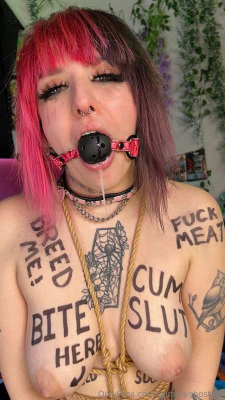 More of me being your dumb little fuck toy 🥰 I suck your coc.. 23
