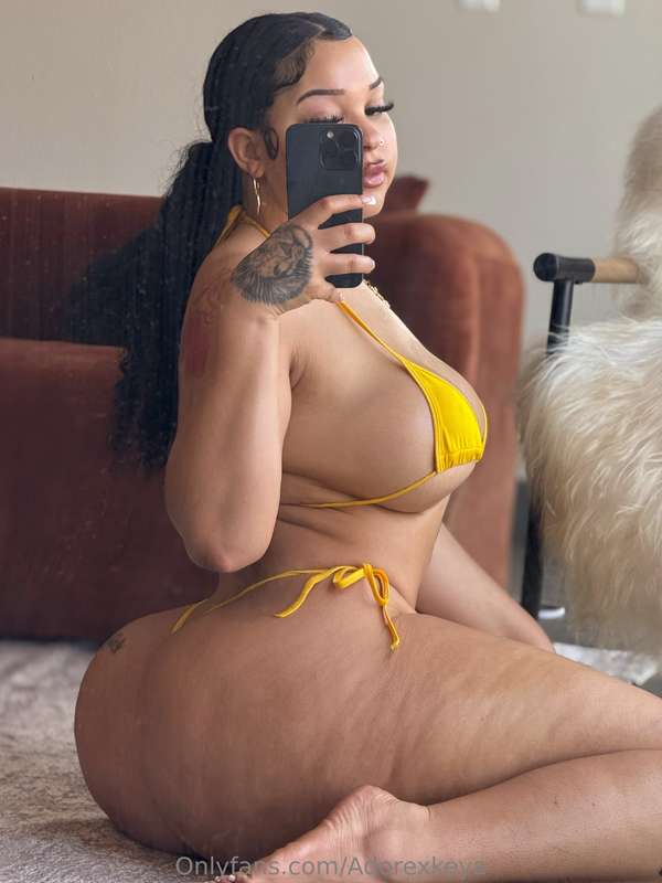 1 or 2? 💛