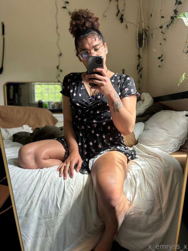 Little black dresses are my favorite thing to wear 3