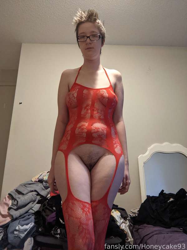 Honeycake93 - Fansly - 17 Jul, 2023