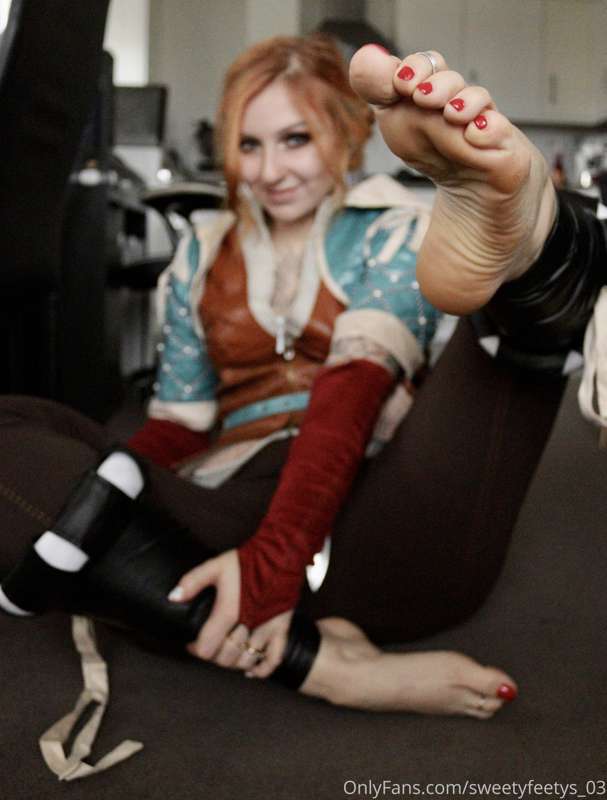 Do I have any fans of the Witcher on here ? 😏🔥

Let Triss Me.. 10