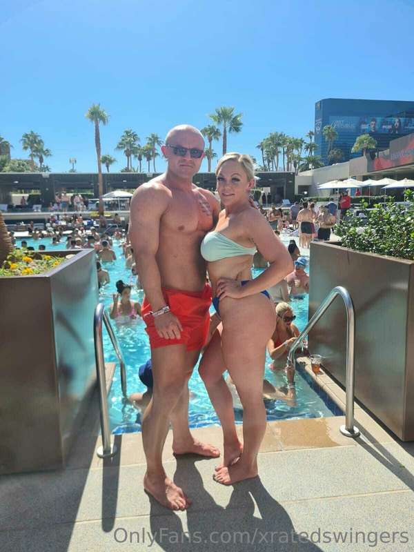 Welcome to the best naughty UK couple page!  Prepare yoursel..