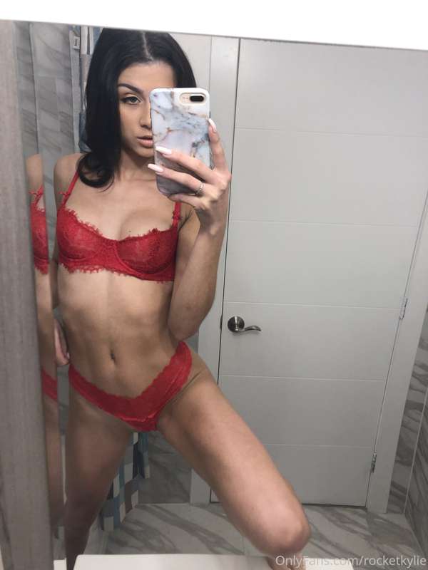 Let me know what you think. ❤️🔥🔥 7