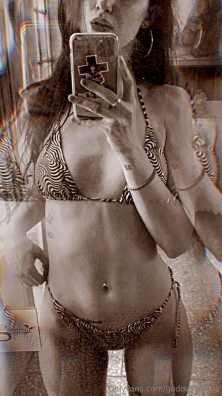 Don't you think my body is in complete harmony? Start worshi..
