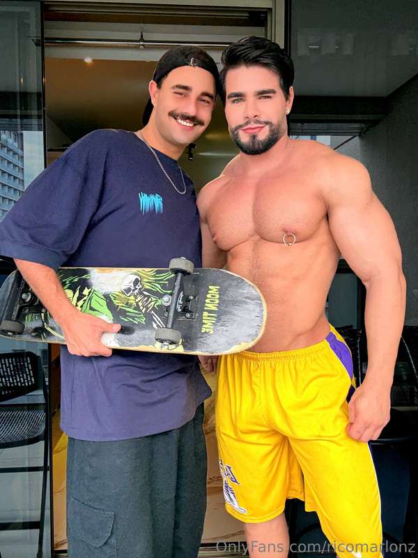 Full Video - Rico Marlon e Skatista dot 21 cmhttps://onlyfan.. 1
