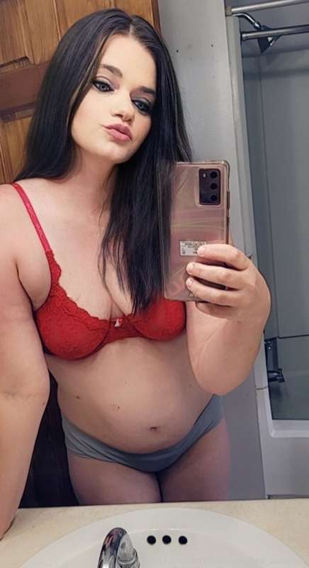🔥 FREE subscription to @... [2 hot pictures here] 🔥
Dirty ho.. 1