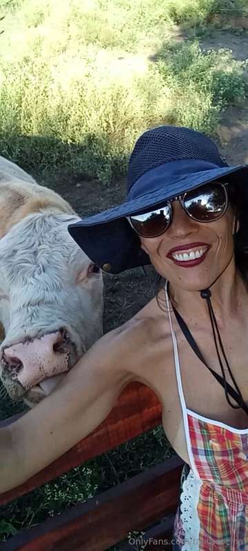 el Chapu 🐮#lagranjadetalita 4