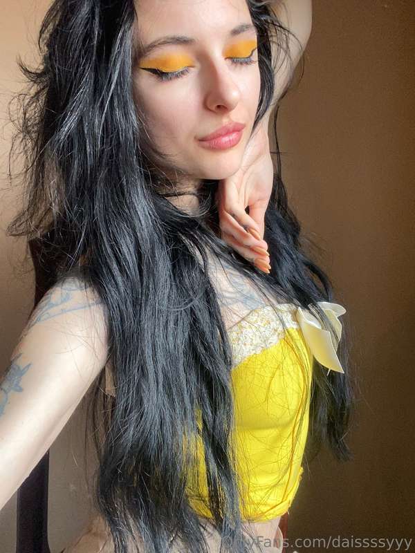 Sunshine on your skin, fire in your eyes and a dash of sass ..